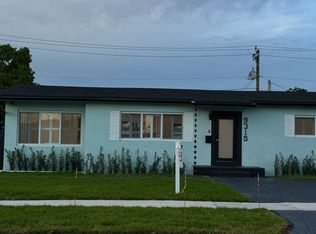 9315 SW 44th St, Miami, FL 33165