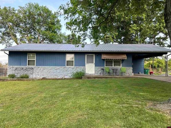 111 W Johnson Dr, Flippin, AR 72634