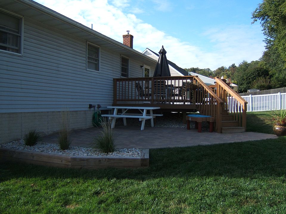 New Deck and Paver Patio 