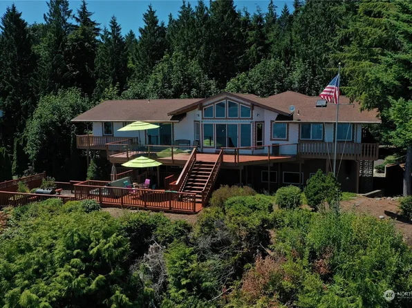 250 Rhododendron Lane, Brinnon, WA 98320