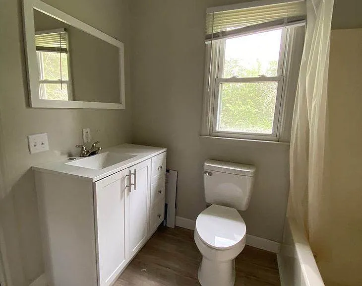 518 Pine Ridge Rd — Photo 2
