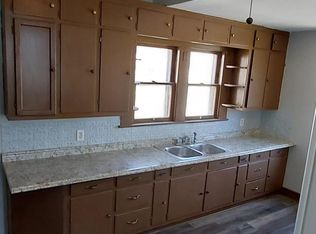 321 N 17th St, Lexington, MO 64067