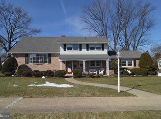 1416 Independence Dr, Reading, PA 19609