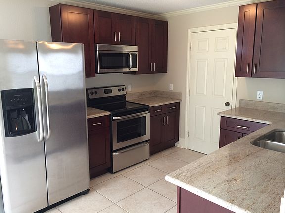3rd image of 9925 Wheatberry Ct