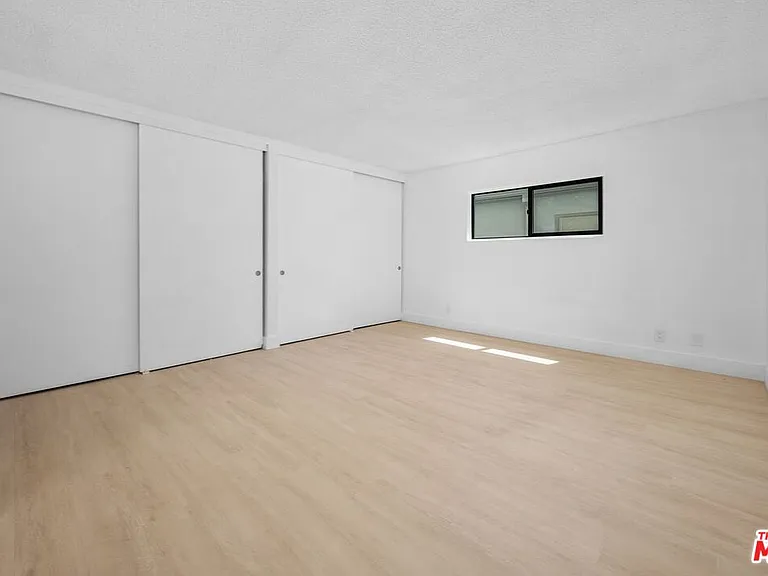 19 Sunset Ave #3 — Photo 20