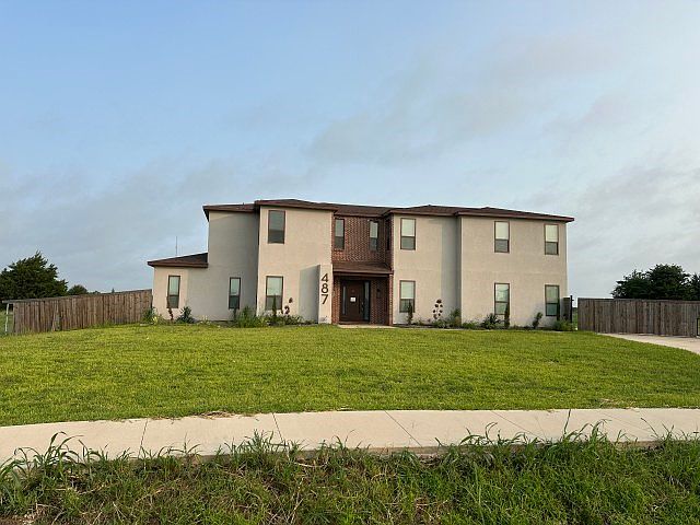 1st image of 487 Whispering Way