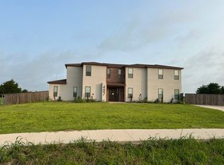 487 Whispering Way, Red Oak, TX 75154