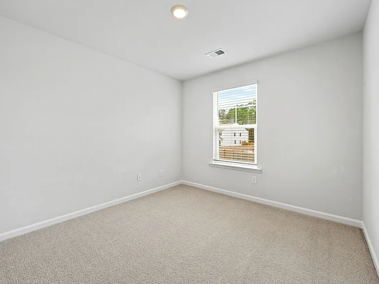 661 Silver Spruce St — Photo 24
