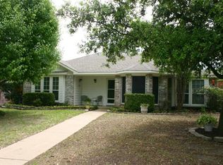1924 Seminole Trl, Mesquite, TX 75149