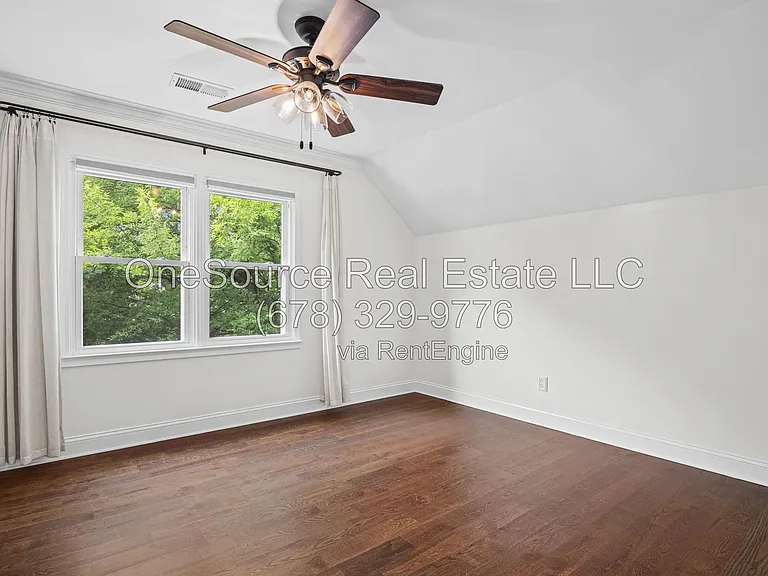 185 Savannah St SE — Photo 19