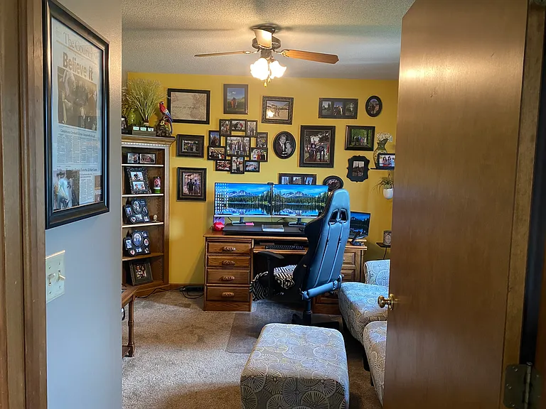 689 Apple Blossom Ln — Photo 46