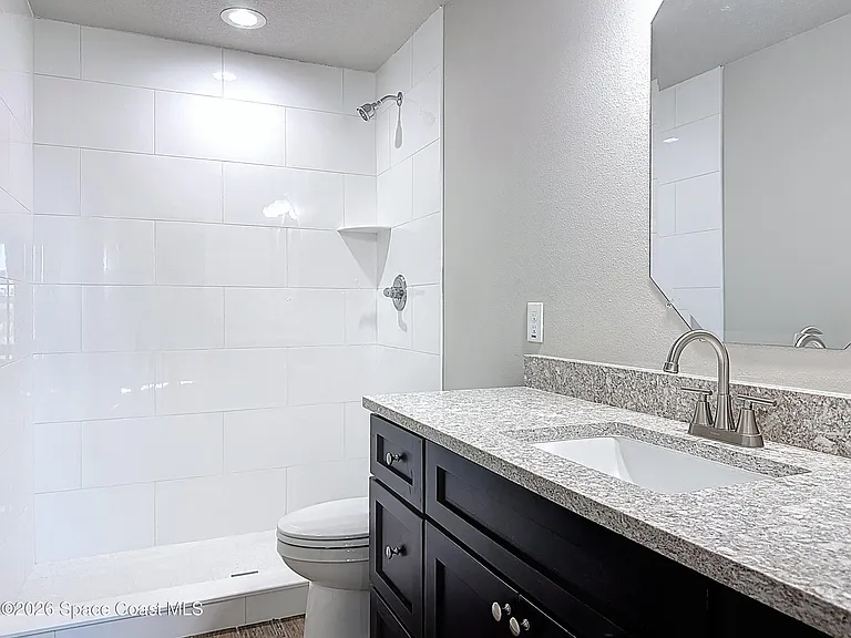 498 L M Davey Ln — Photo 12
