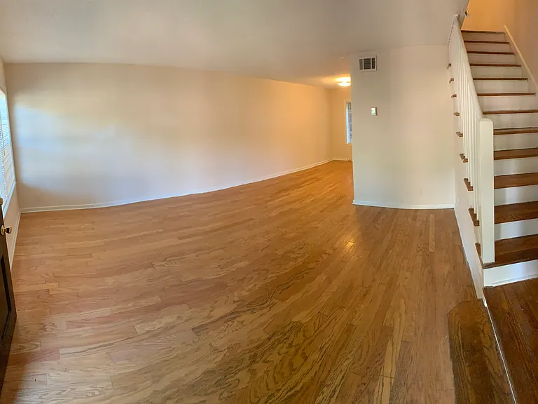 1661 Valley Ave — Photo 2
