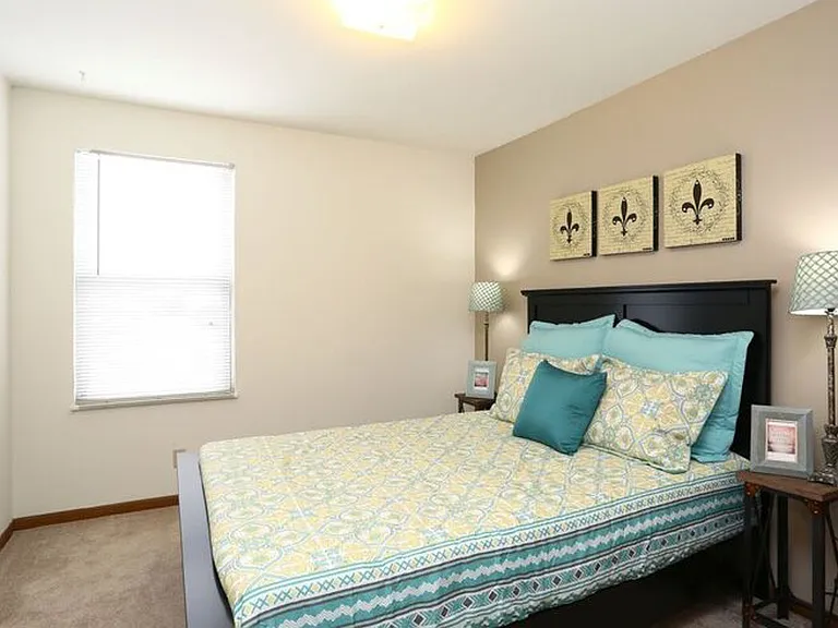 Danbury - Bedroom Danbury - Bedroom