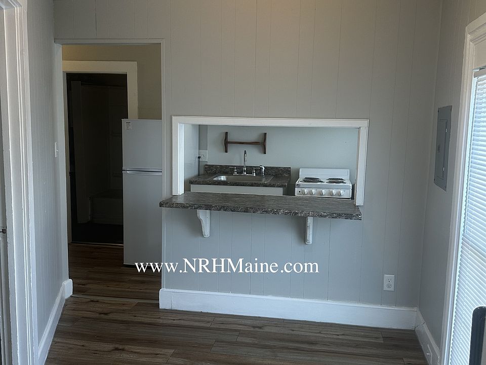 1st image of 68 Pleasant St #10614582