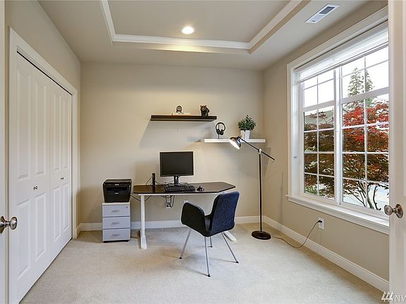 3rd image of 23681 NE 15th Pl