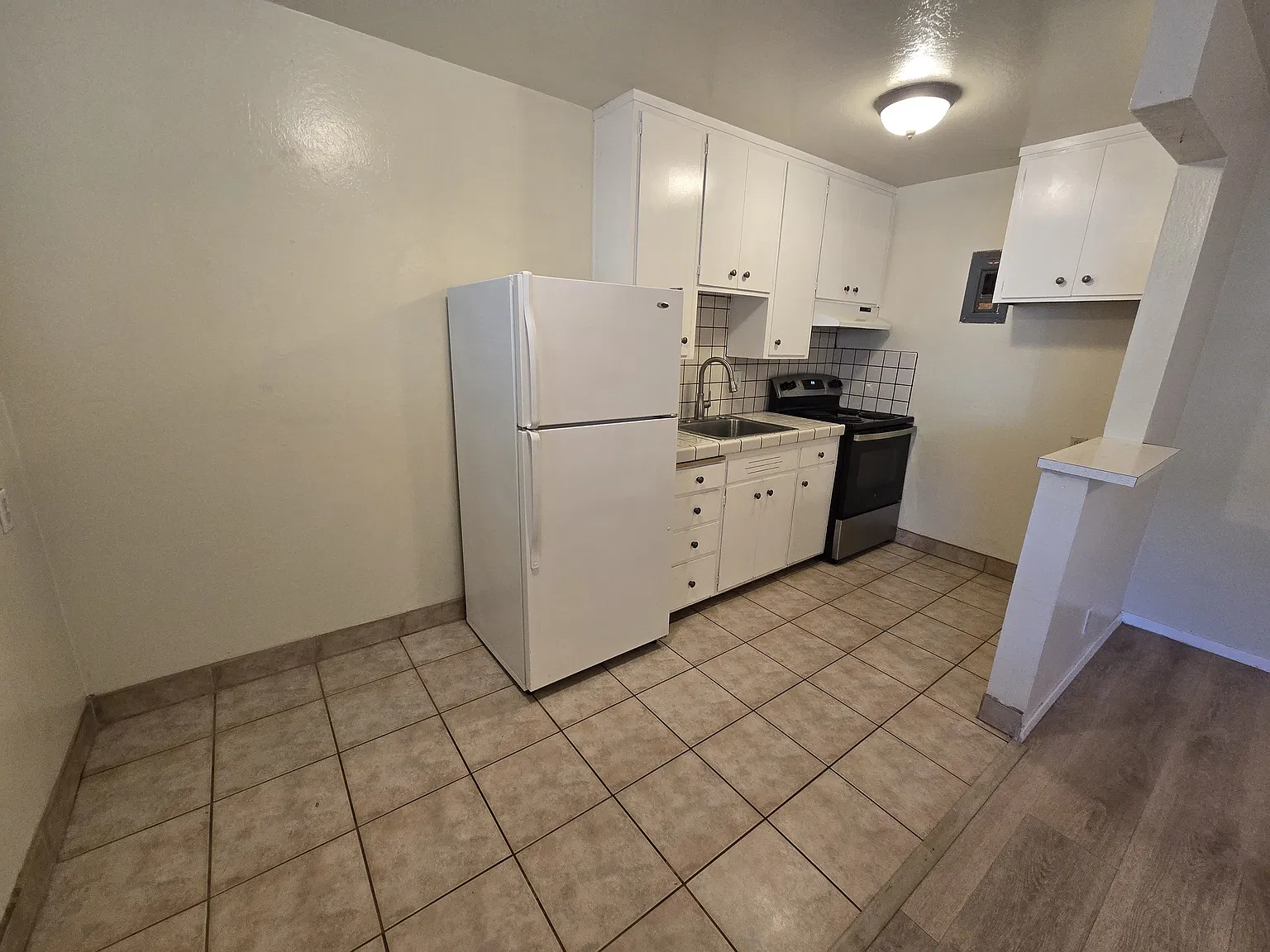 1 bed, 500 sqft, $1,395 — Photo 3