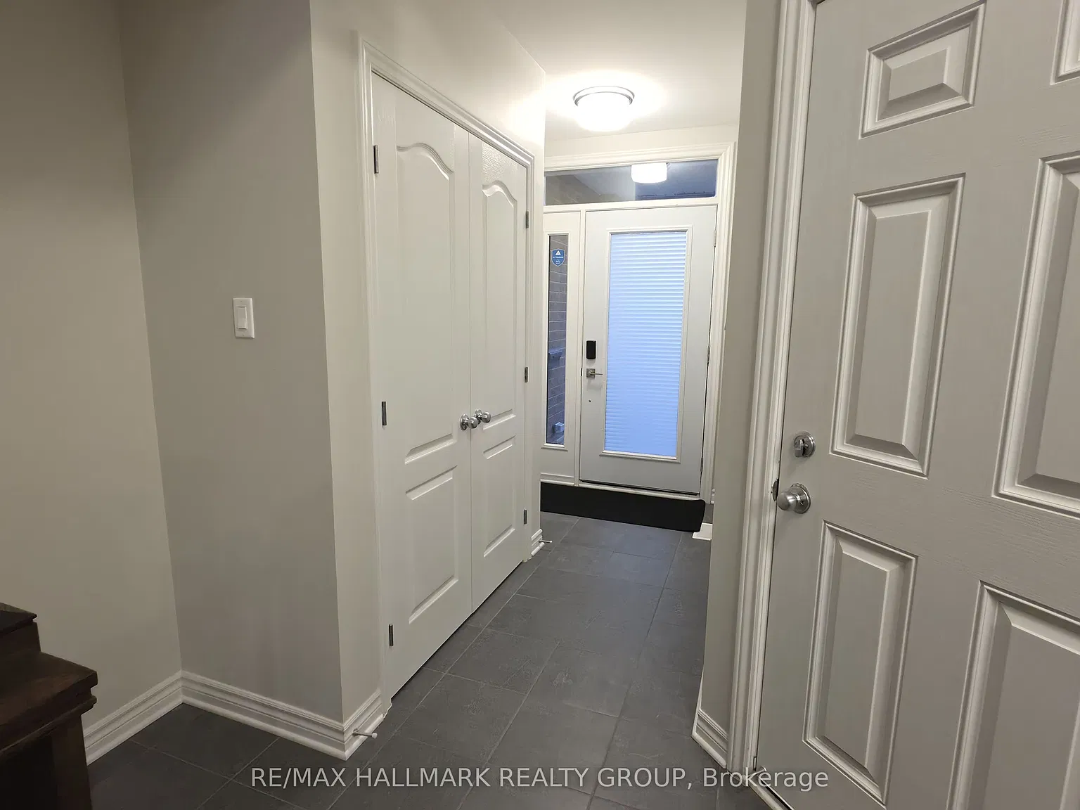 3 bed, $2,700 — Photo 3