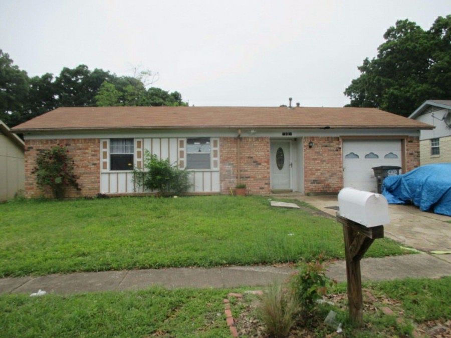 1st image of 4303 Alicia Ln
