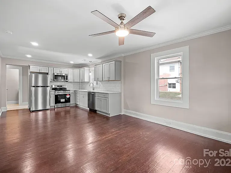 1108 Lutz St SW — Photo 12