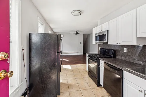 4161 Ridge Ave #2B Photo 1