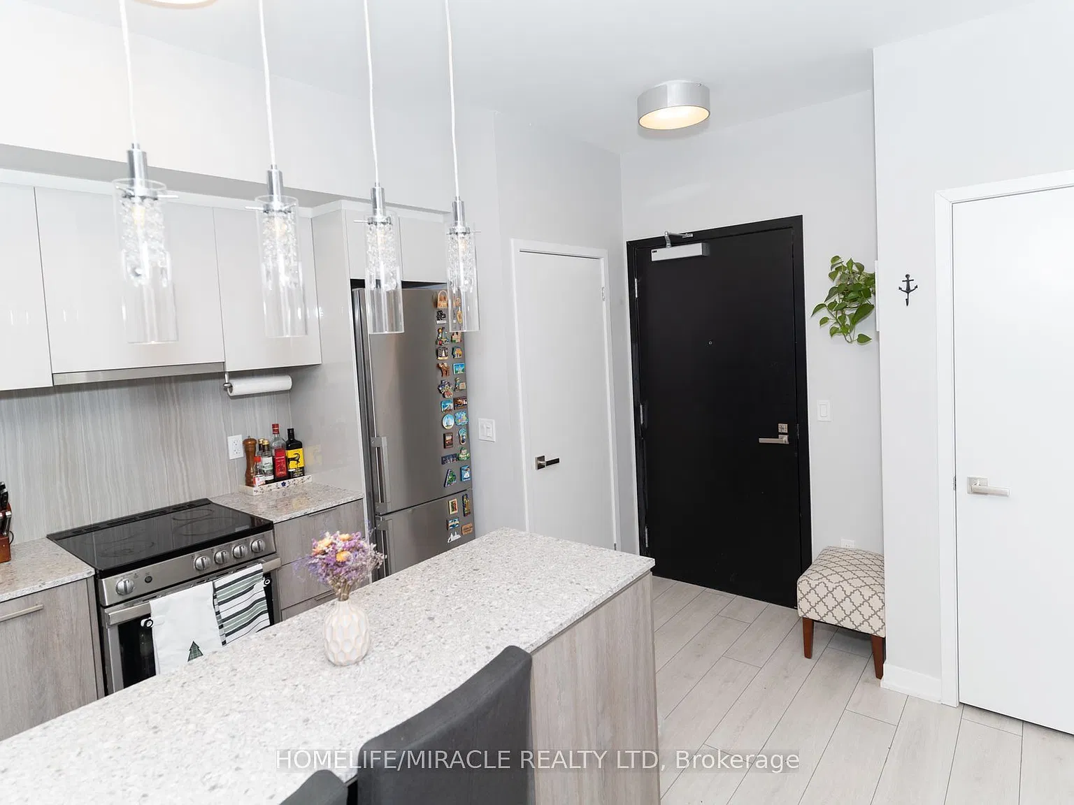 2 bed, $2,200 — Photo 4