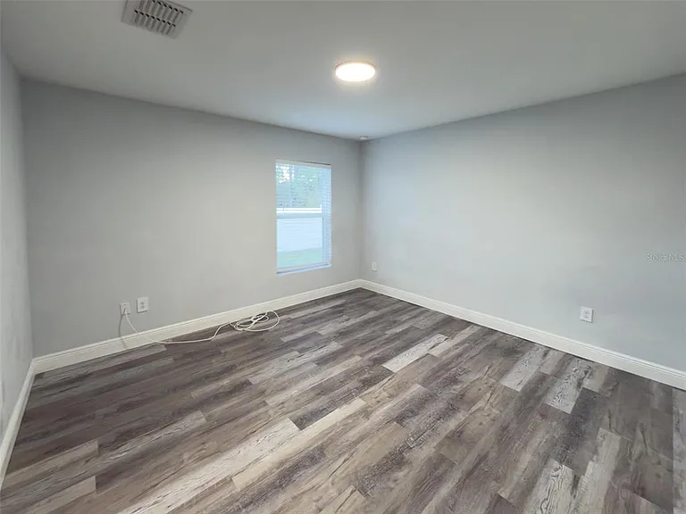 4700 Sunbeam St — Photo 8