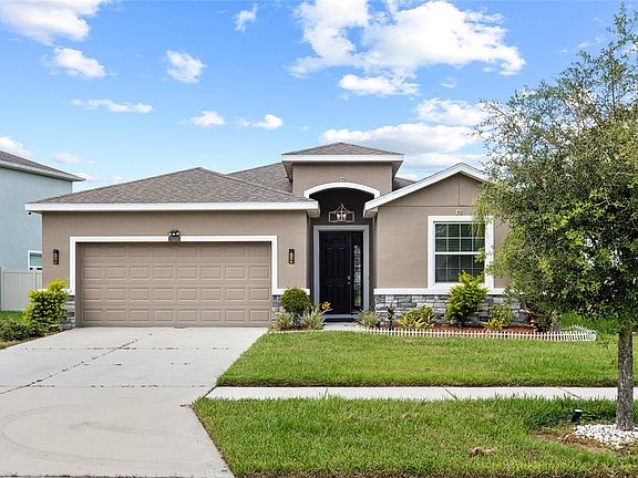 2nd image of 33034 Sand Creek Dr