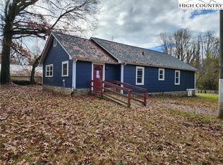 114 Pope Ln, Lenoir, NC 28645