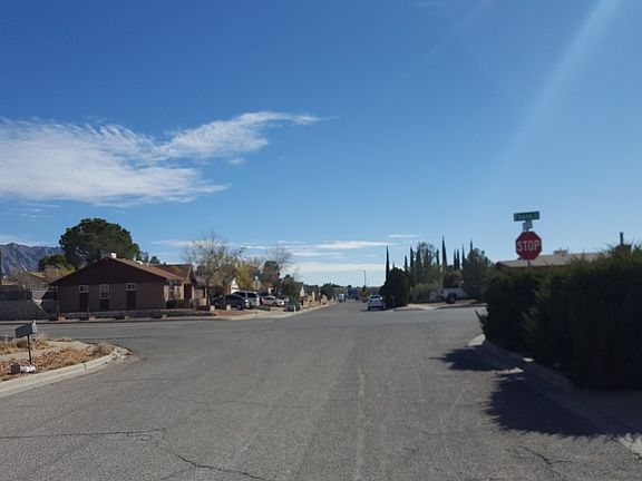 4th image of 800 Nita Fay Dr