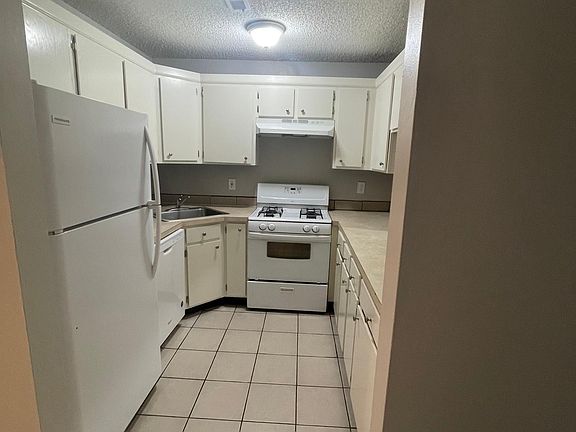 5th image of 117 Liberty Ct Unit 117
