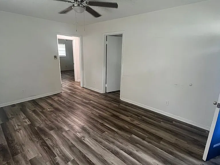 4214 S Alston Ave #B — Photo 12