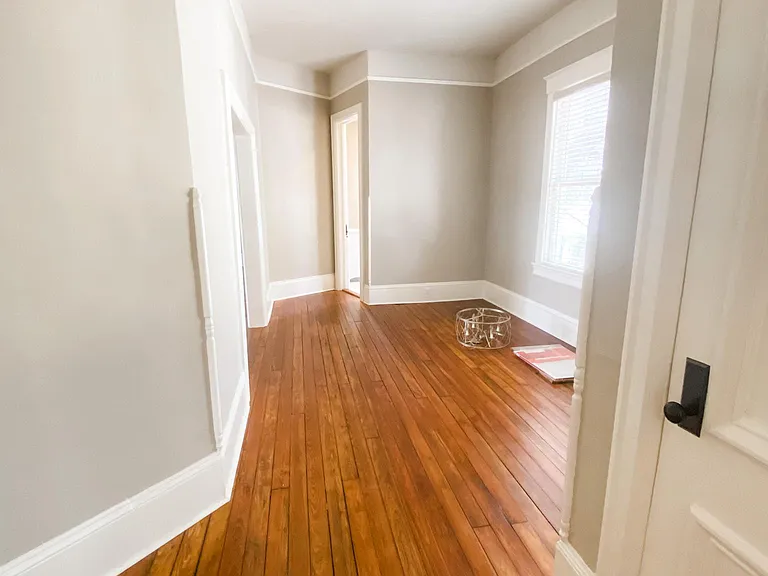 2501 Barnard St #A — Photo 12