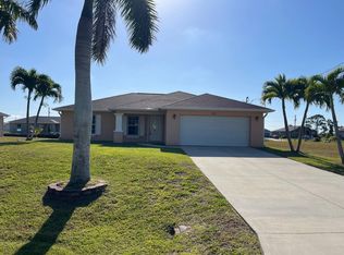 2813 NW 27th Pl, Cape Coral, FL 33993