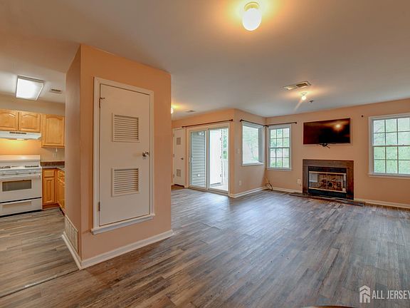2nd image of 1121 Edpas Rd