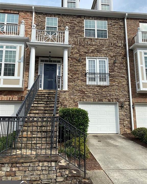 1st image of 11070 Skyway Dr