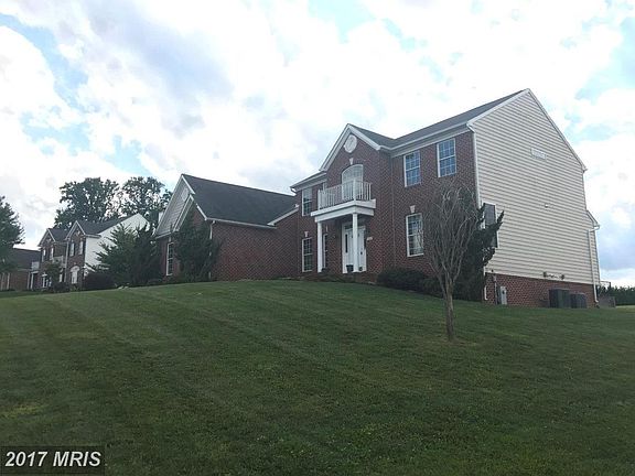 2nd image of 1232 Bear Hollow Ct