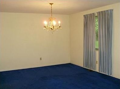 3rd image of 261 Glenburn Dr