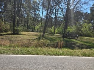 1634 Troy Dr, Fayetteville, NC 28312