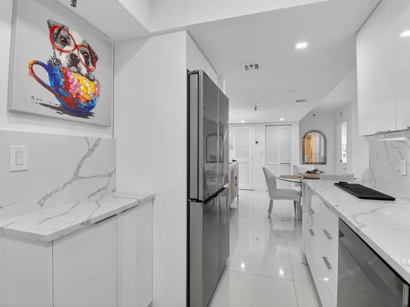 6815 Willow Wood Dr APT 4083, Boca Raton, FL 33434