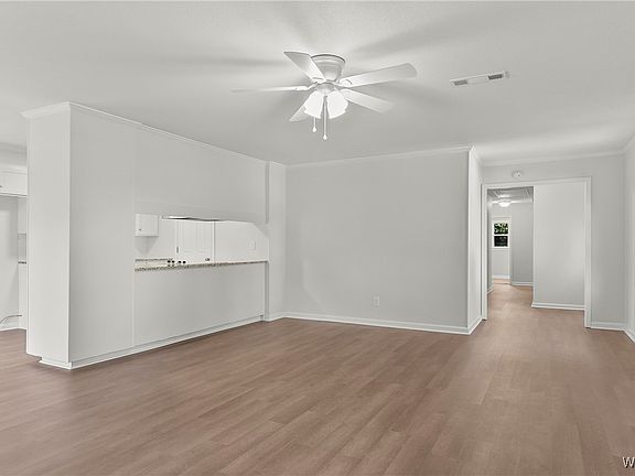 5th image of 3645 Monte Vista Dr