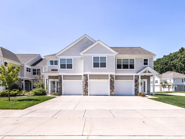614 Fieldstone Cir E, Chelsea, MI 48118