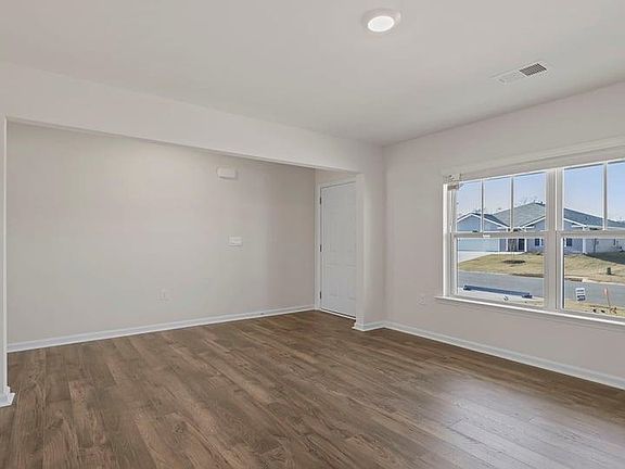 3rd image of 3291 Cypress Hollow Dr