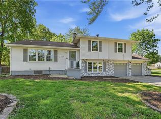 5107 N Highland Ave, Kansas City, MO 64118