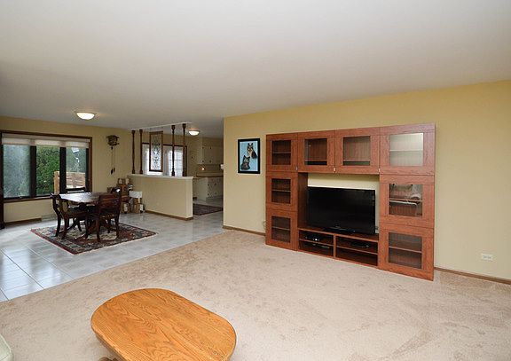 4th image of 11533 Alpine Ave