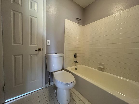 3rd image of 843 Crystal Lake Dr Unit 807-387