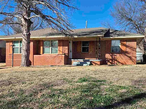 2209 NW Smith Ave Photo 1