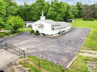 2606 Granger Rd, Fairdale, KY 40118