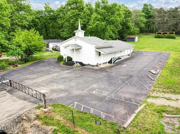 2606 Granger Rd, Fairdale, KY 40118