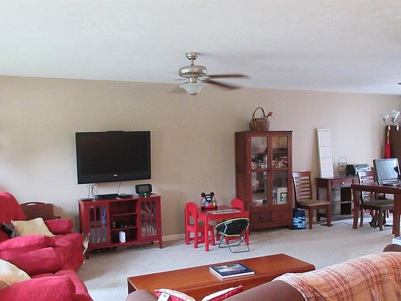 5th image of 3801 Hidden Springs Dr